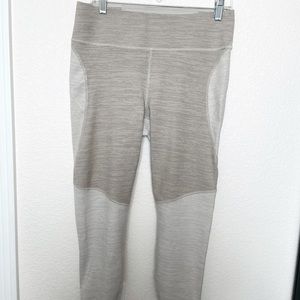 Outdoor Voices 3/4 Leggings - XL
